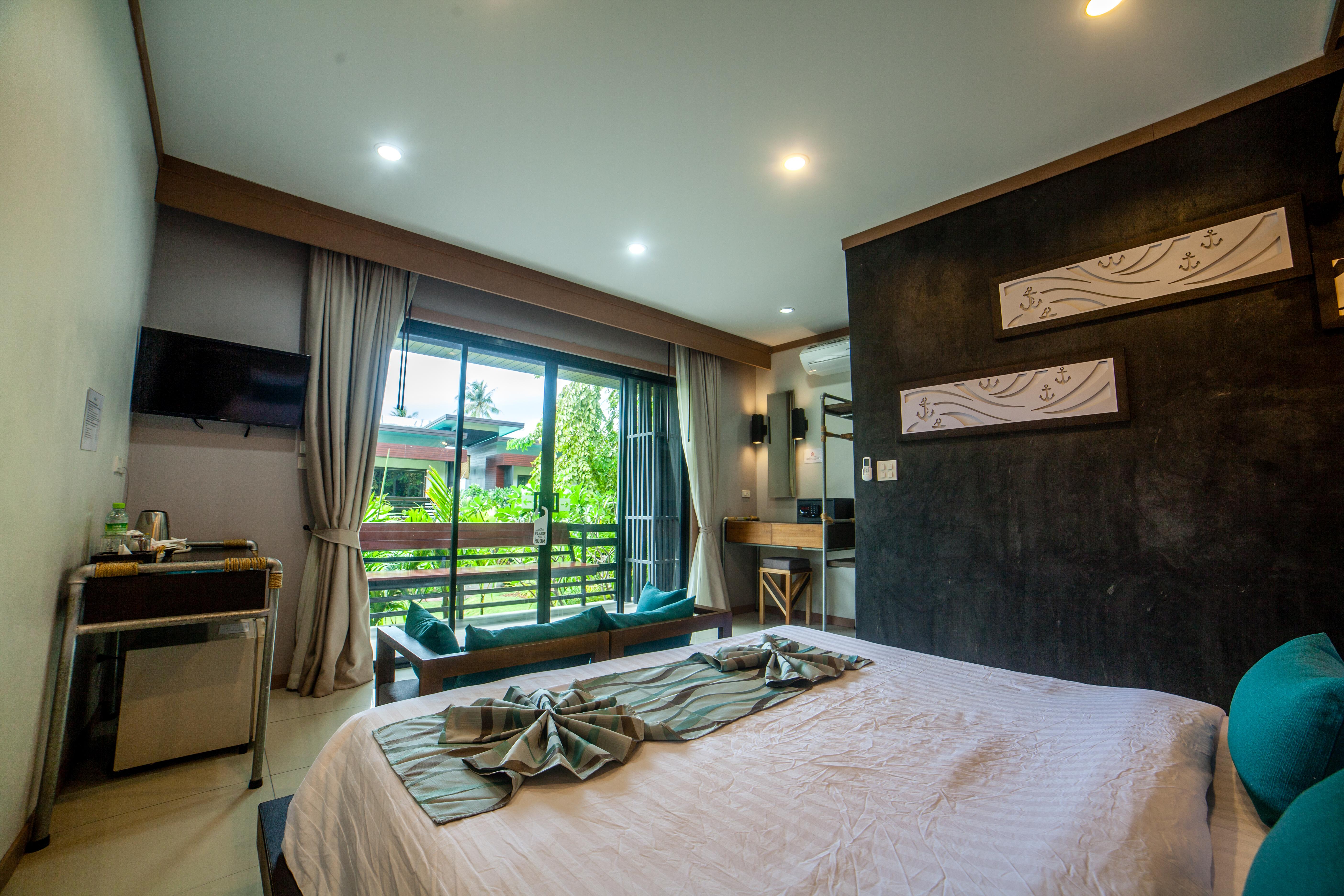 Chaokoh Phi Phi Hotel And Resort- Sha Extra Plus Exterior photo